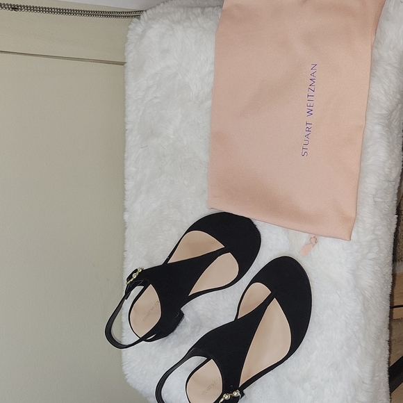 Stuart Weitzman Women's Black Pearlring T-strap Suede Sandal - Picture 3 of 6